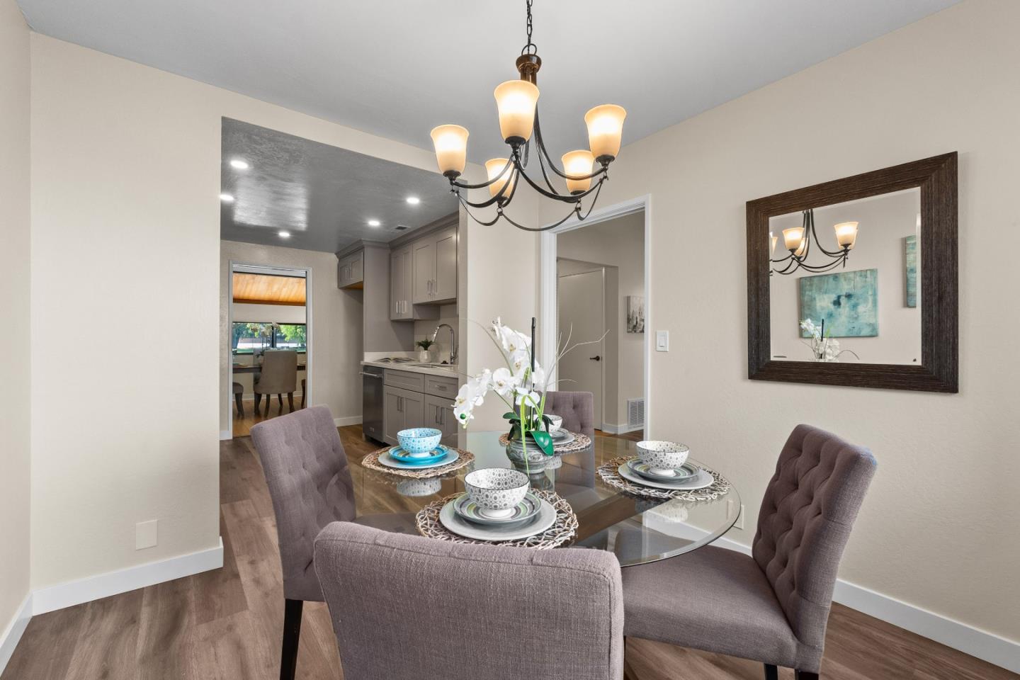 2475 Golf Links Circle 2475