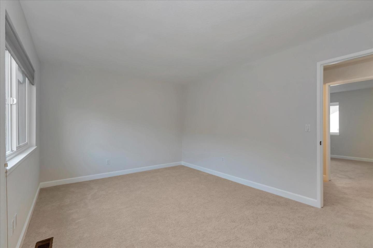3537 Ivalynn Circle