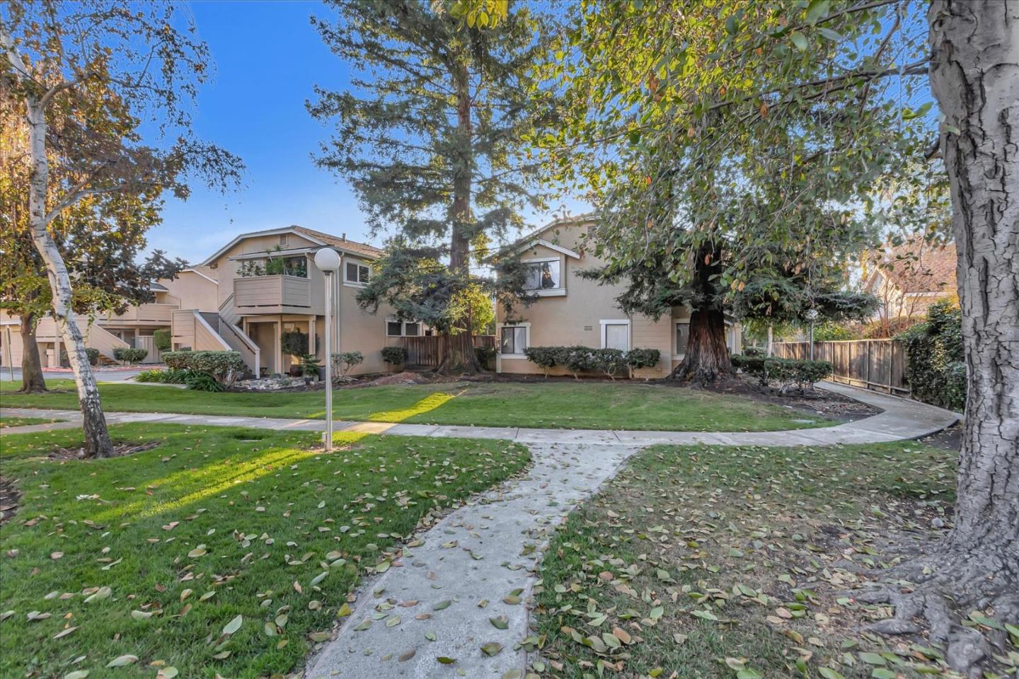 3537 Ivalynn Circle