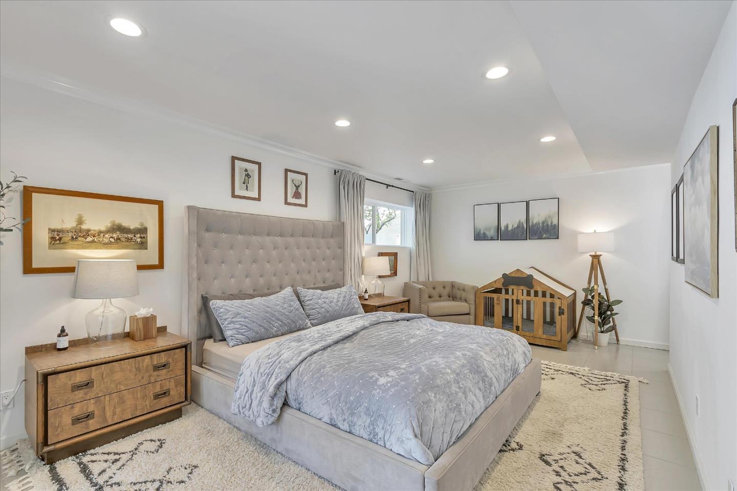 1261 Oddstad Boulevard