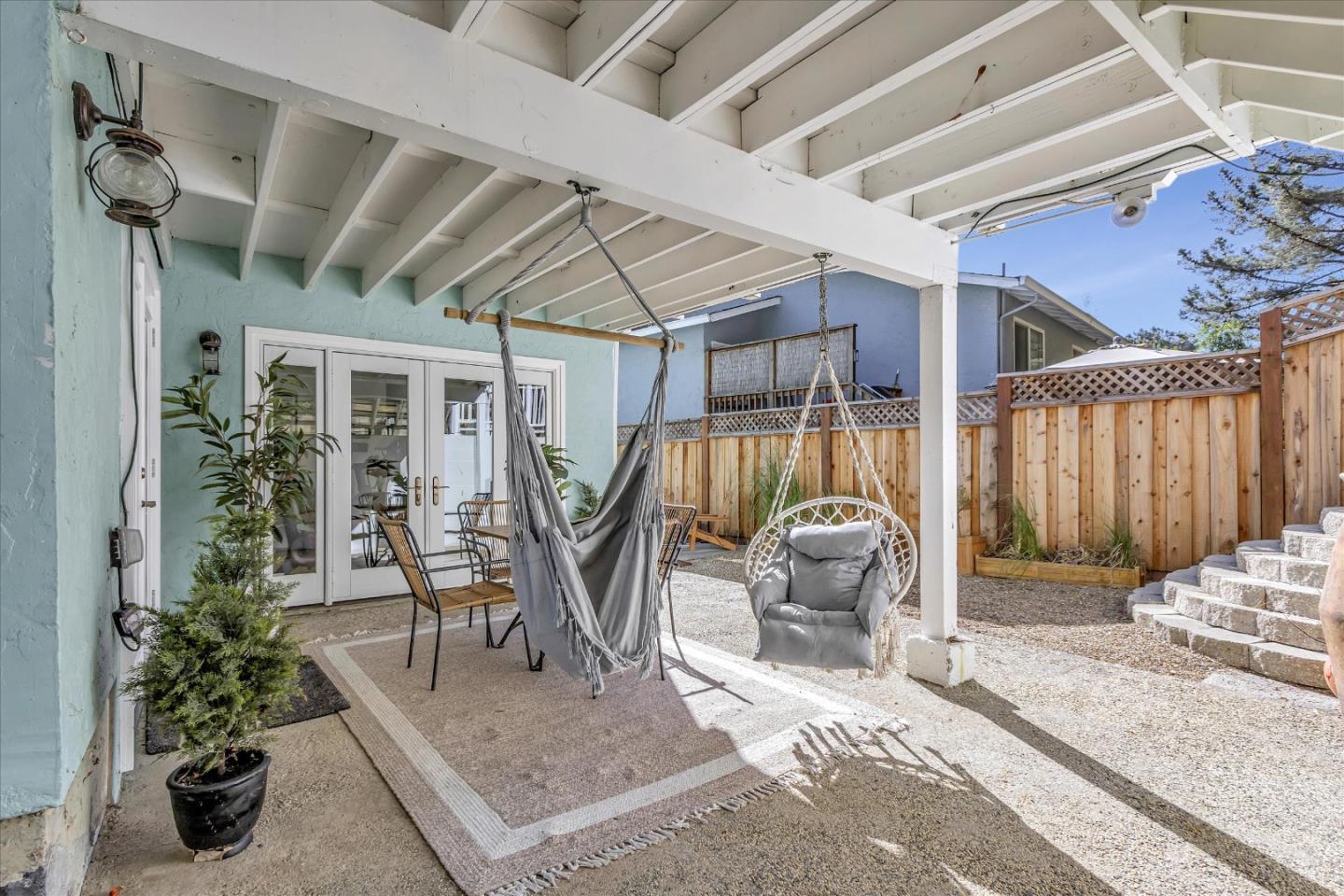 1261 Oddstad Boulevard