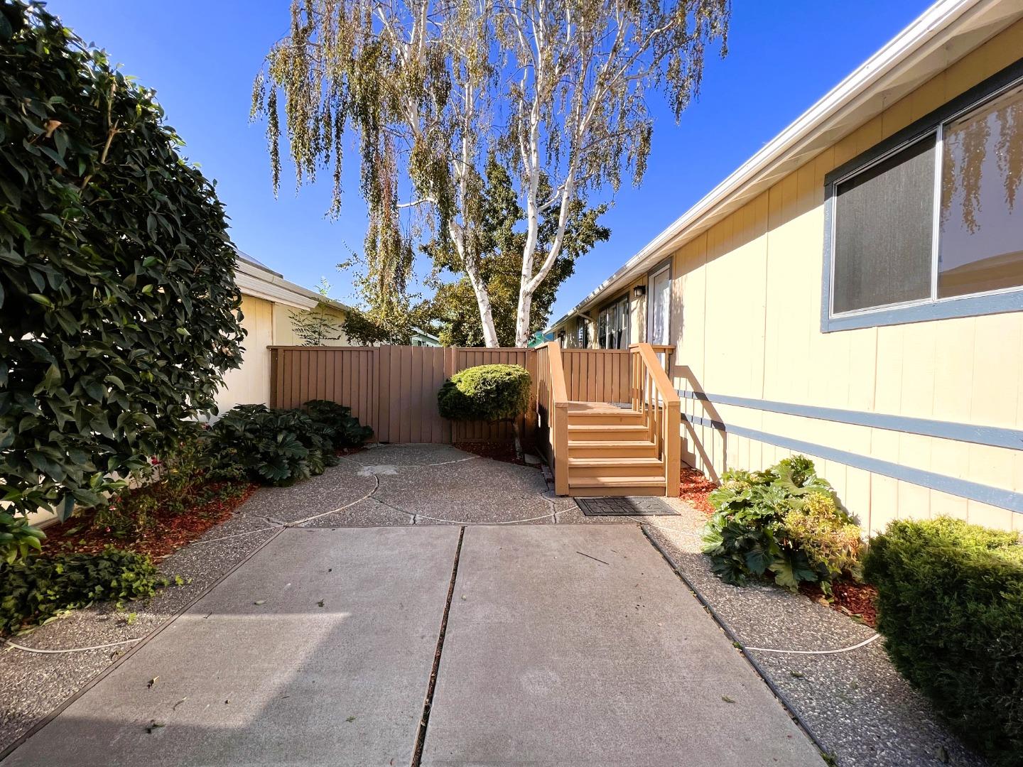 533 Millpond Drive Unit: 533