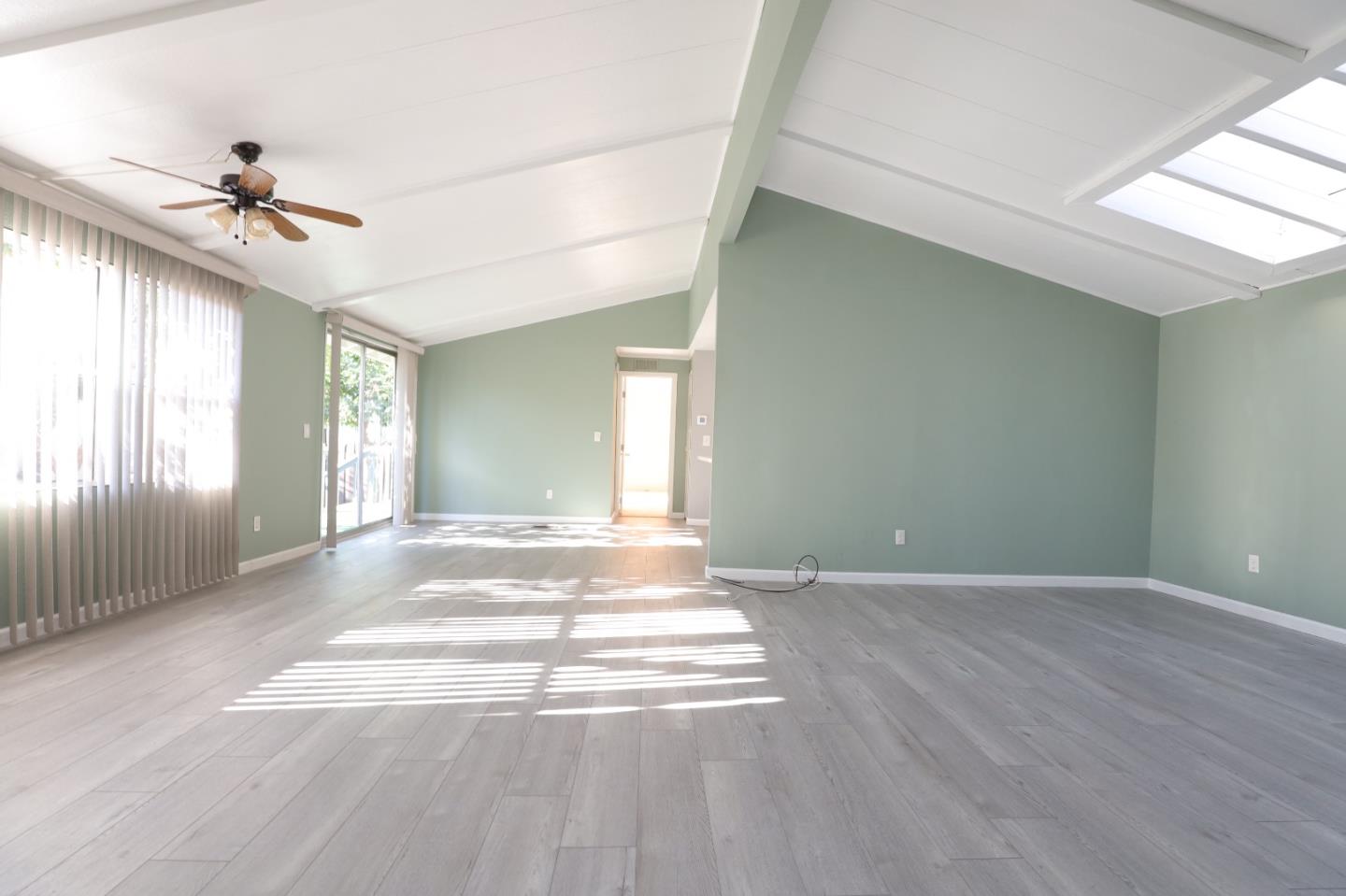 533 Millpond Drive Unit: 533