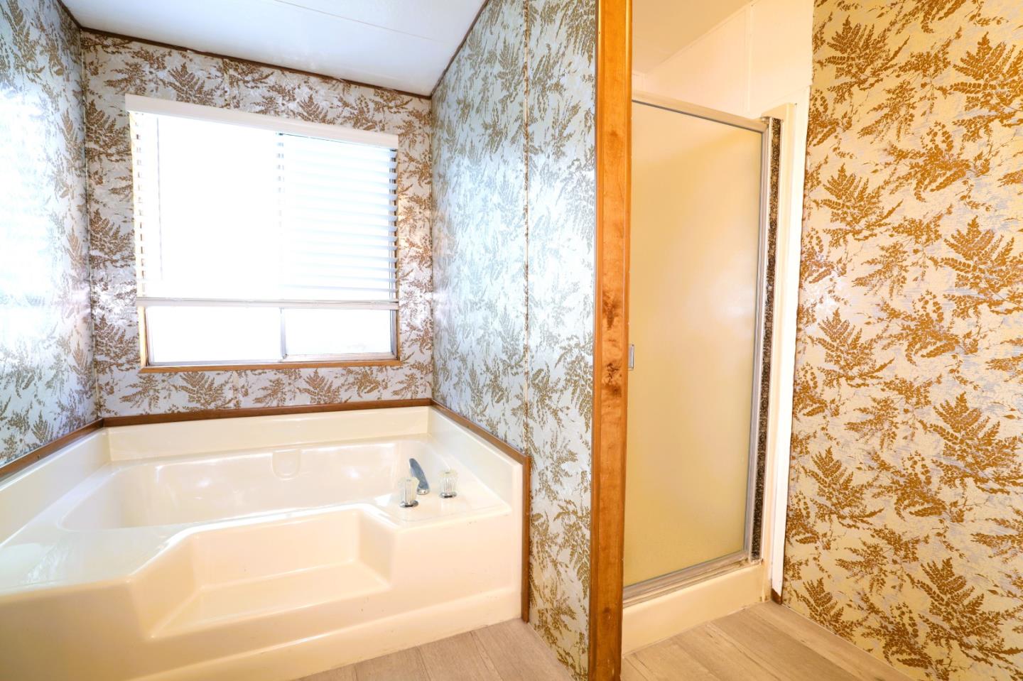 533 Millpond Drive Unit: 533