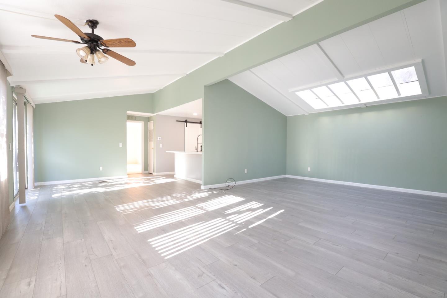 533 Millpond Drive Unit: 533