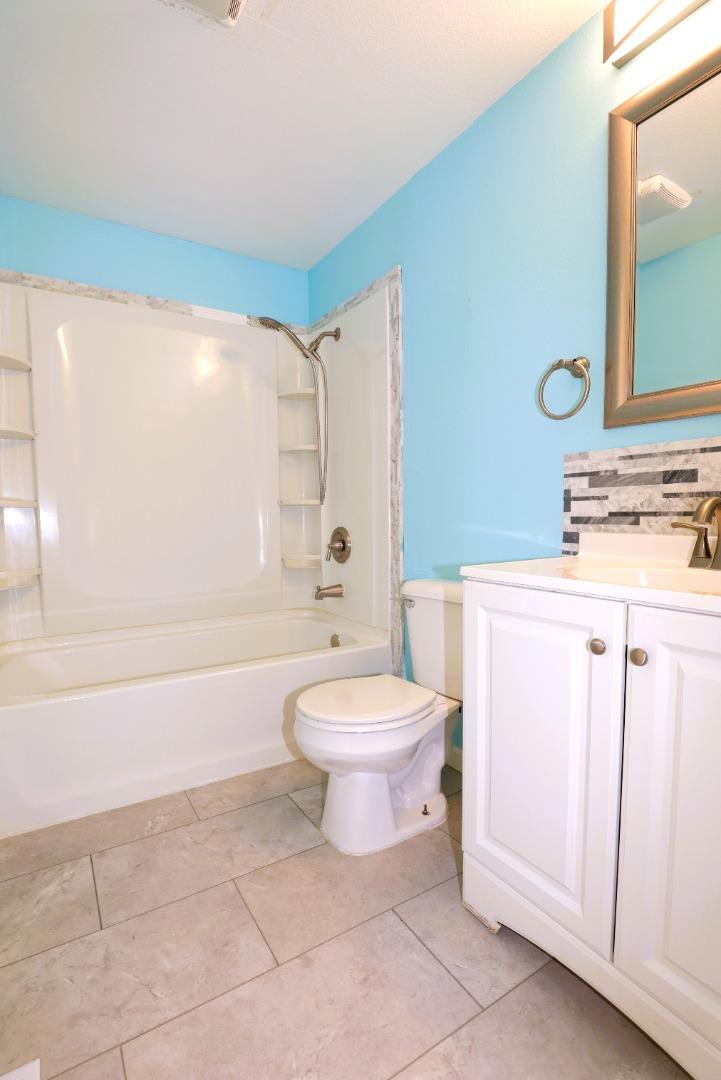 533 Millpond Drive Unit: 533