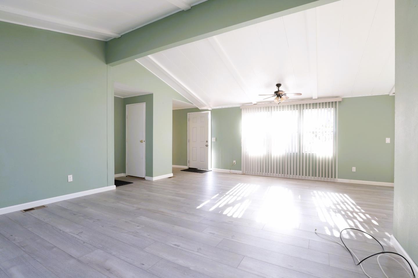 533 Millpond Drive Unit: 533