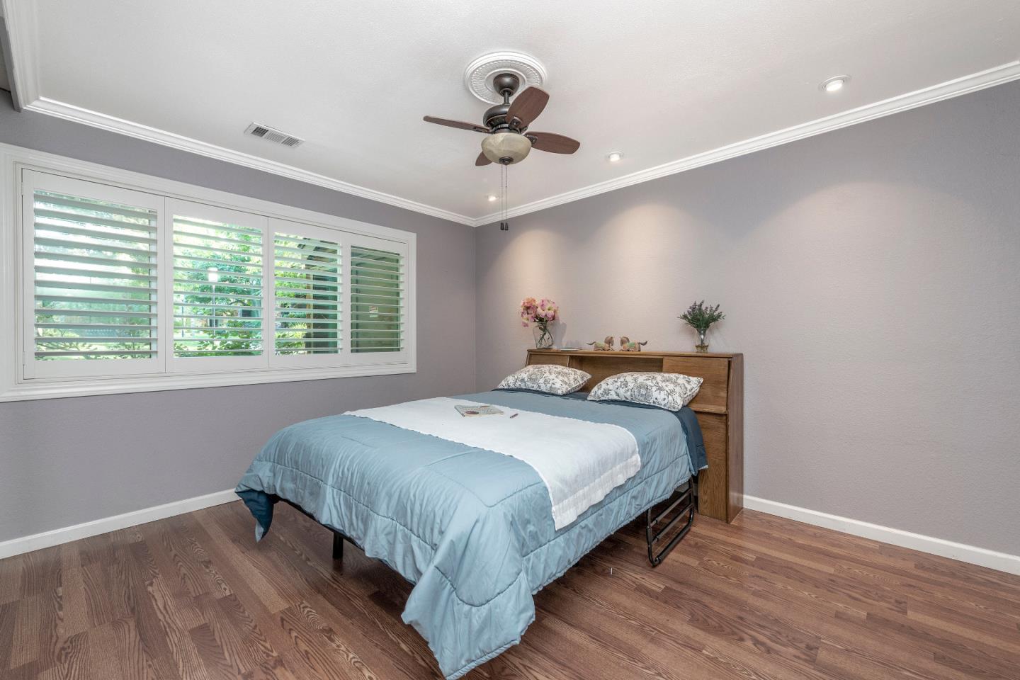 2903 La Terrace Circle