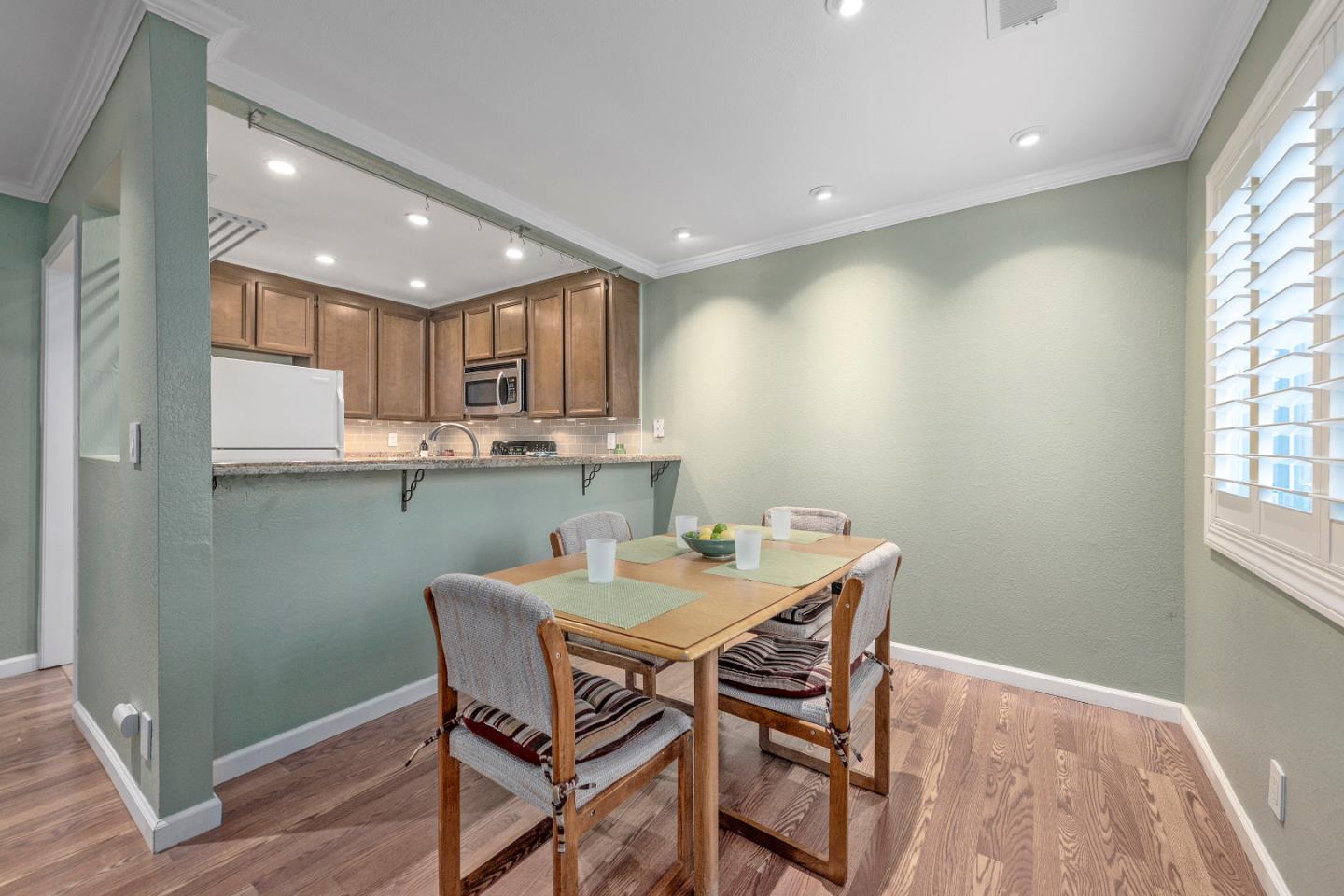 2903 La Terrace Circle