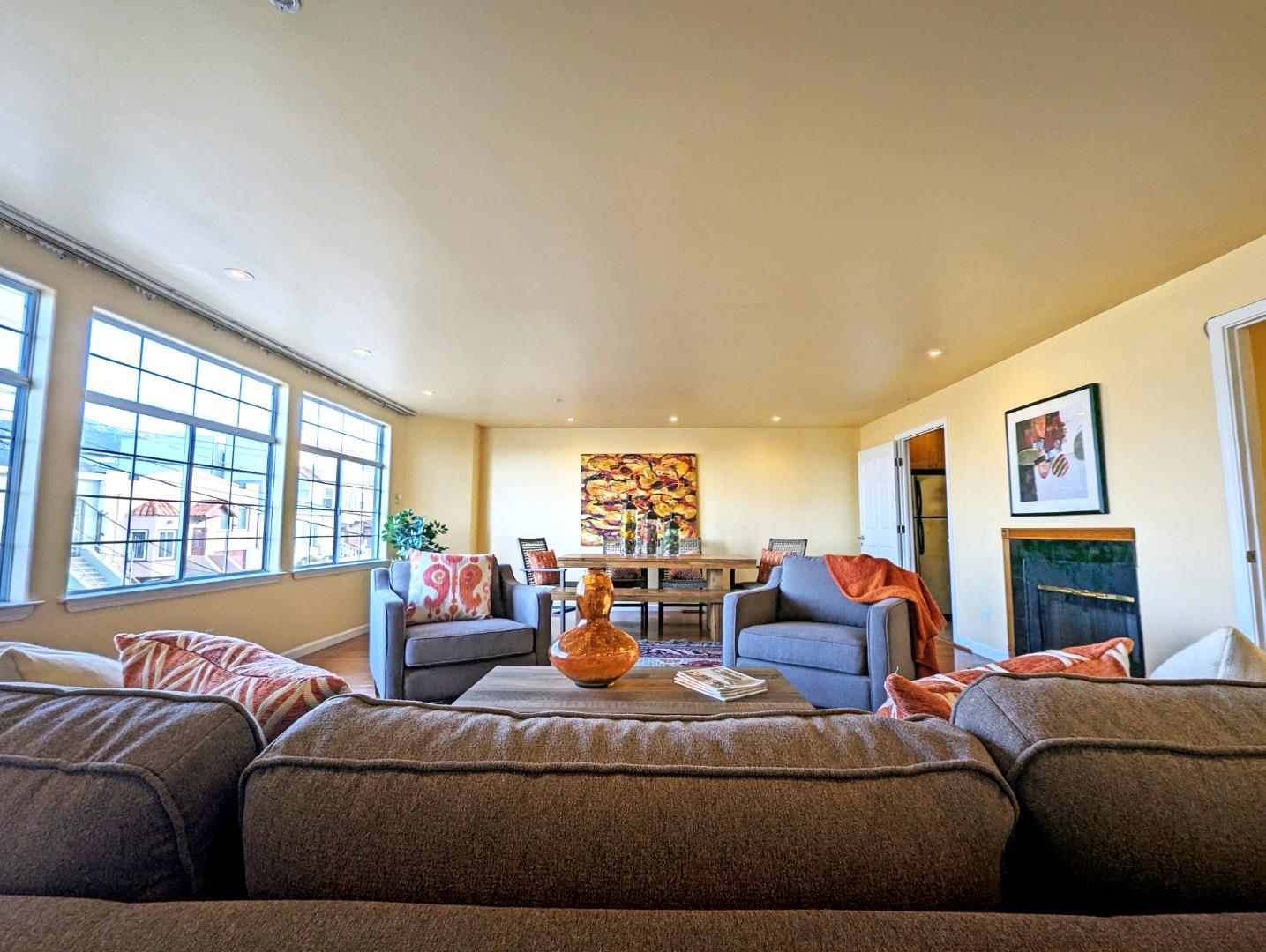 231 Los Olivos Avenue