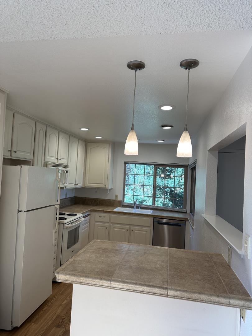 5466 Colony Field Drive
