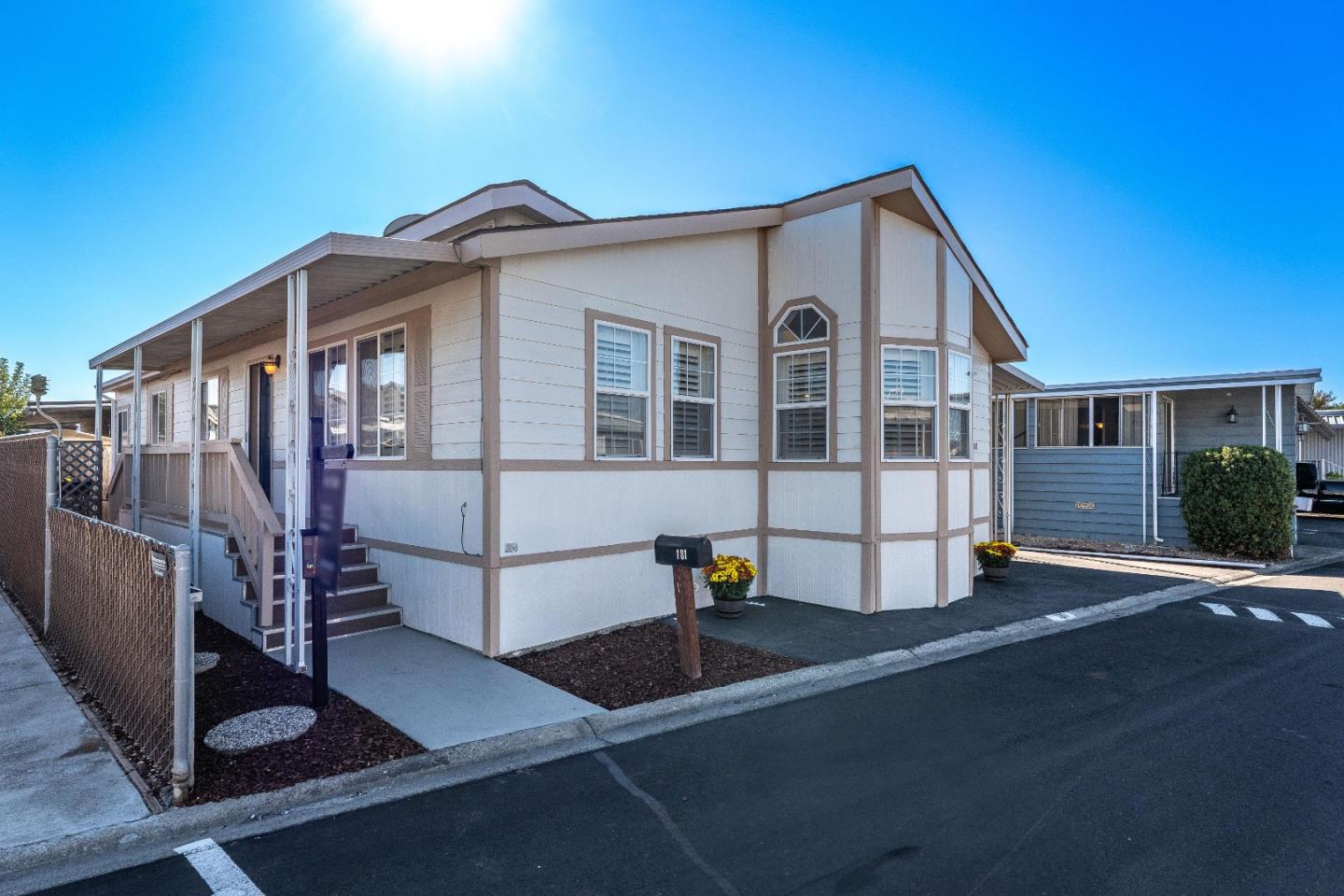 3300 Narvaez Avenue Unit: 181