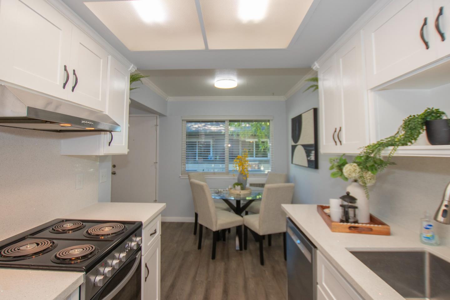 5892 El Zuparko Drive 4