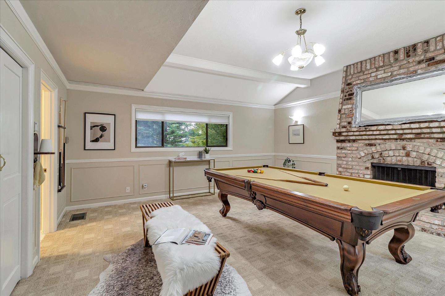 3103 Hillside Drive