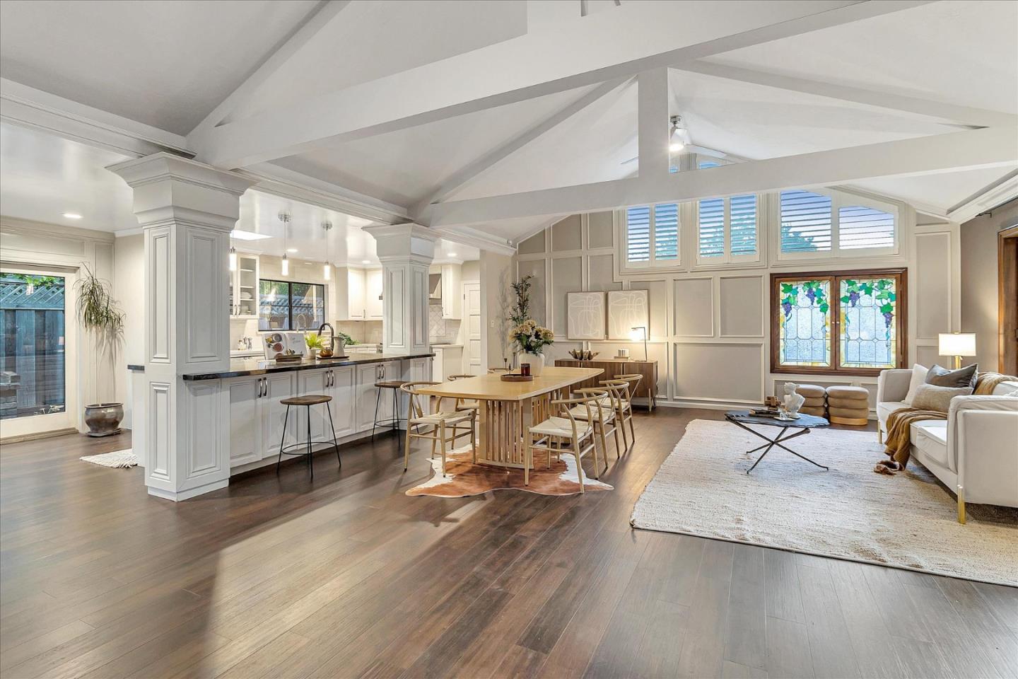3103 Hillside Drive