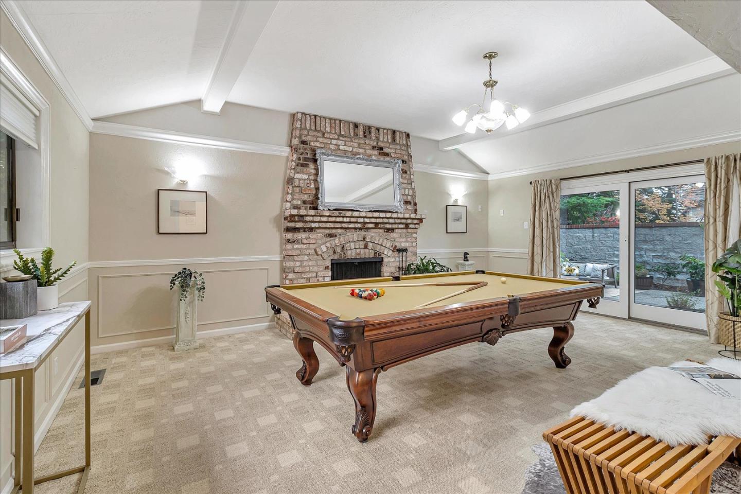 3103 Hillside Drive