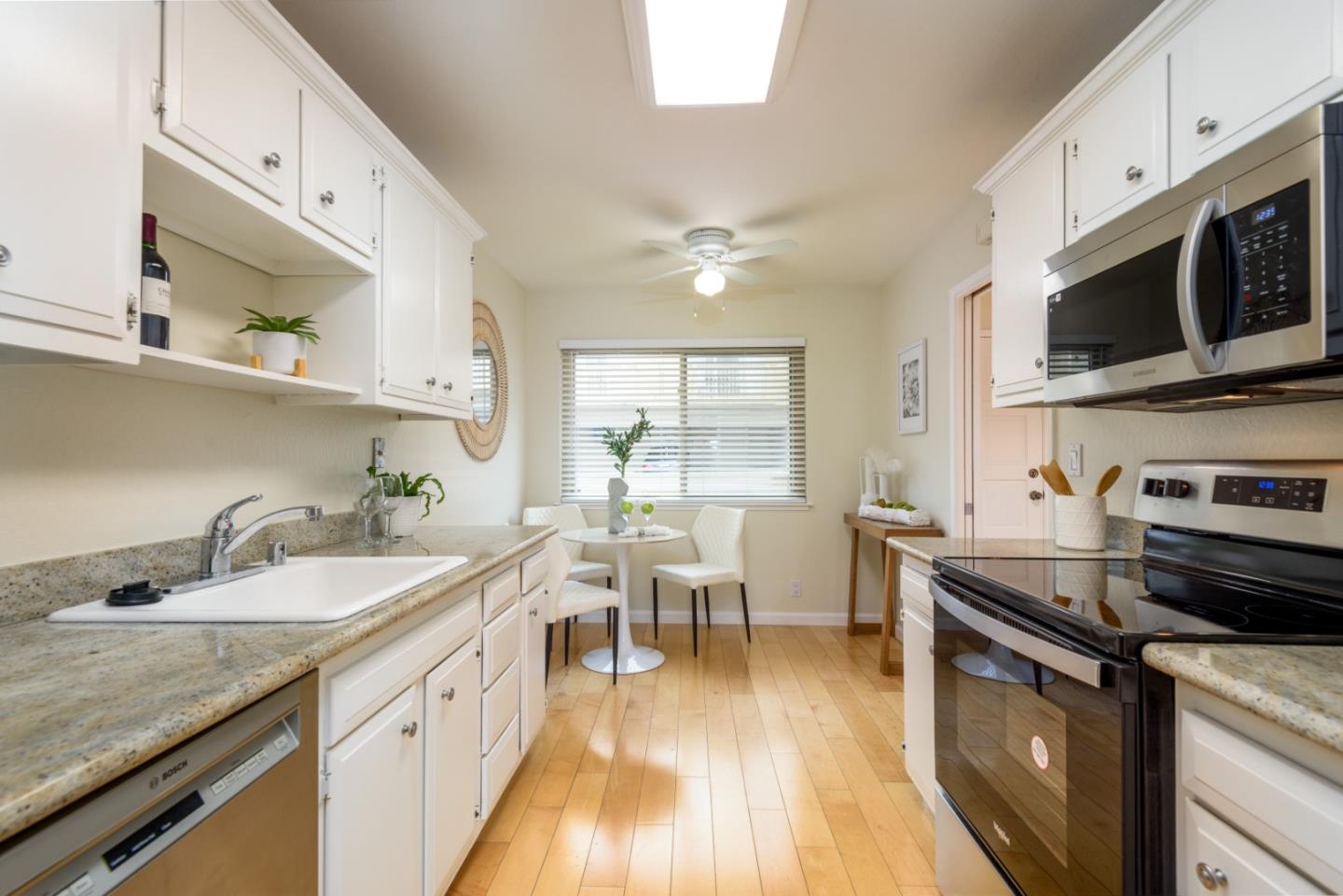 4050 Farm Hill Boulevard 3