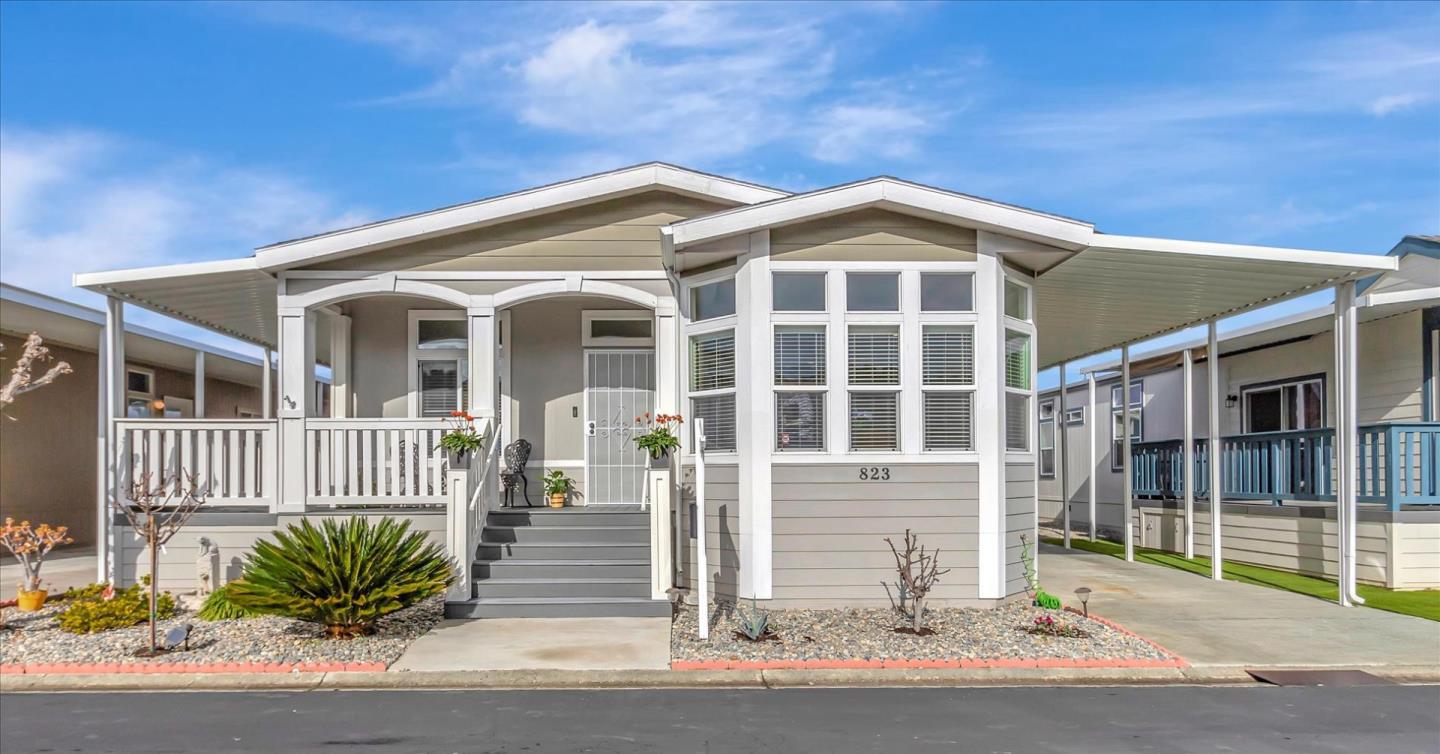 823 Villa Teresa Way Unit: 823