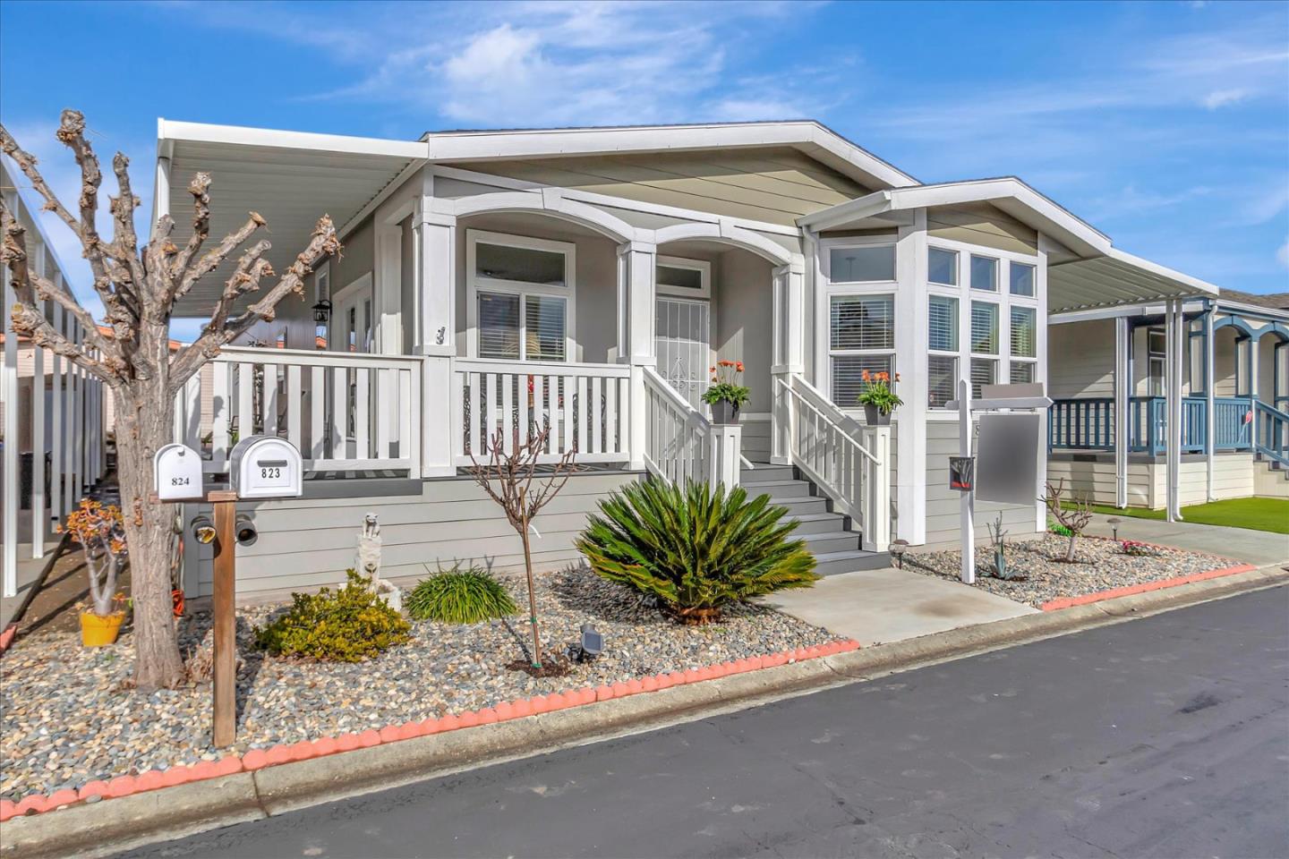 823 Villa Teresa Way Unit: 823