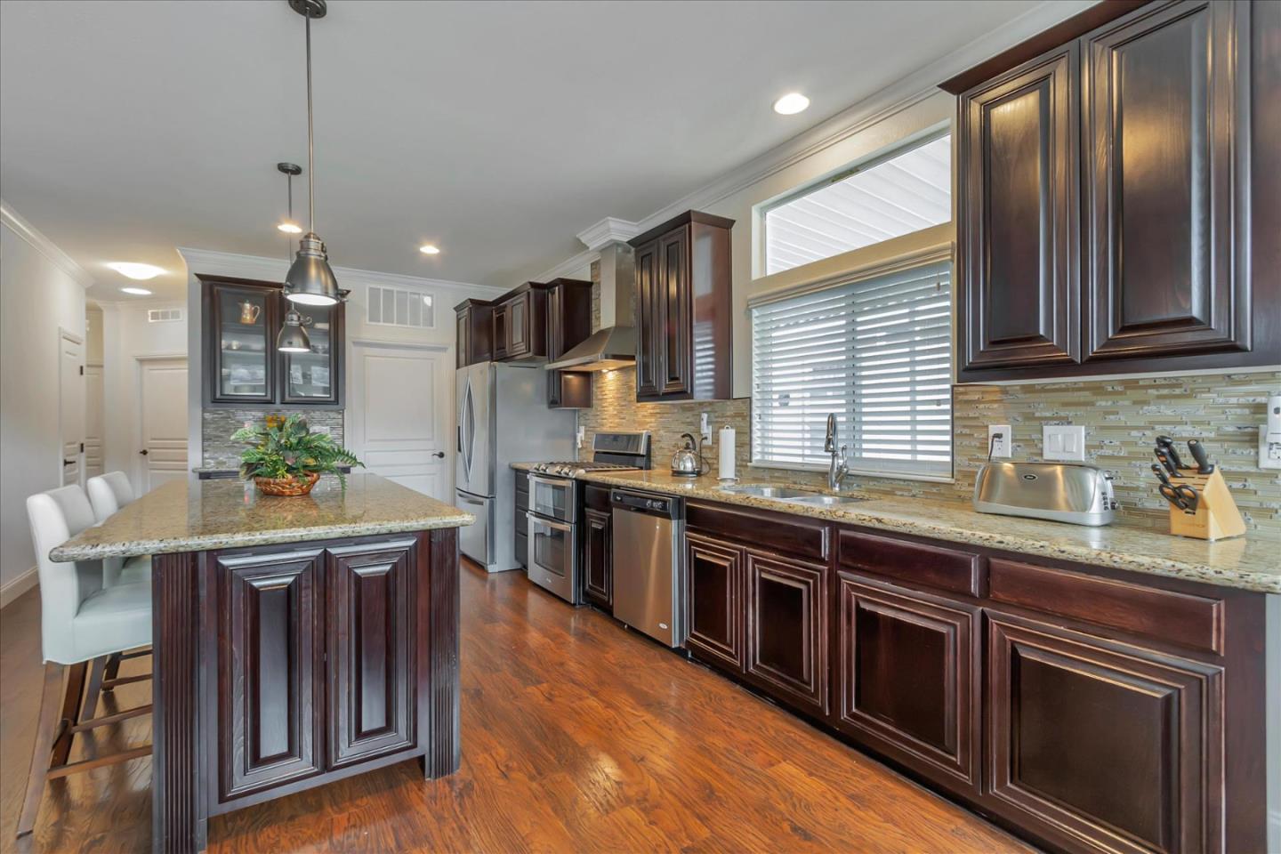 823 Villa Teresa Way Unit: 823