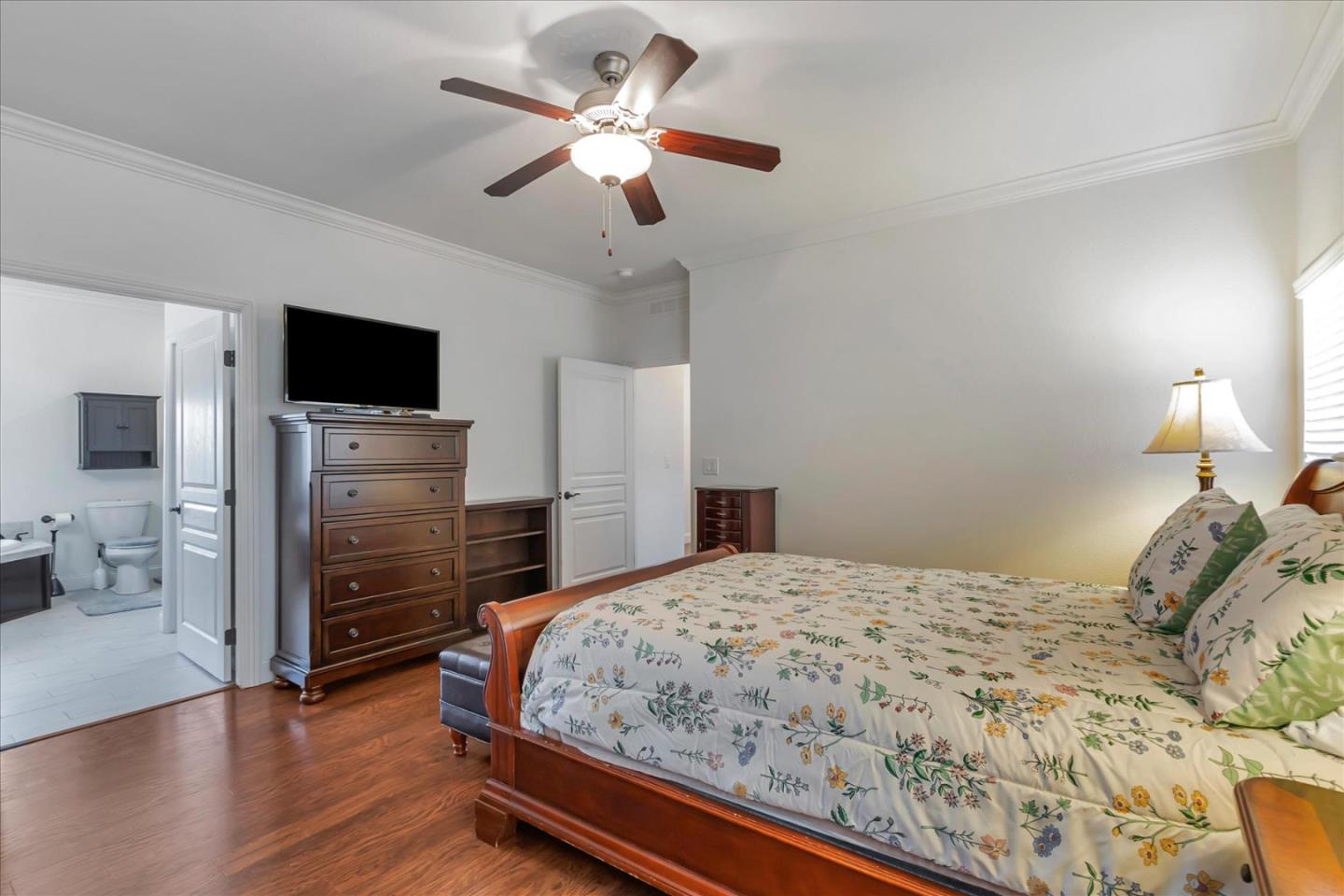 823 Villa Teresa Way Unit: 823