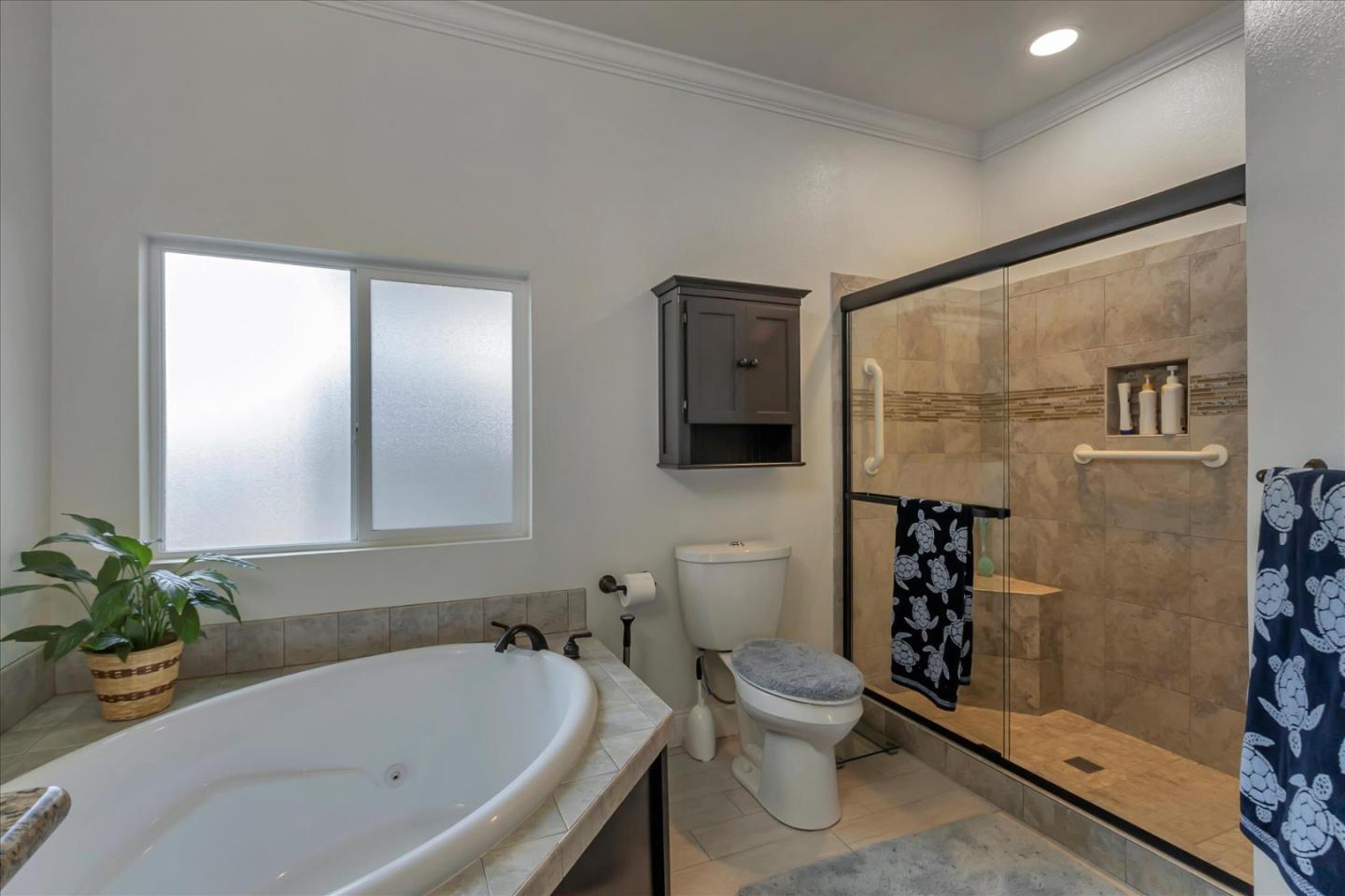 823 Villa Teresa Way Unit: 823