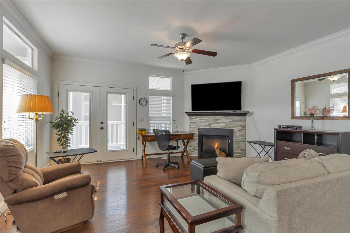 823 Villa Teresa Way Unit: 823