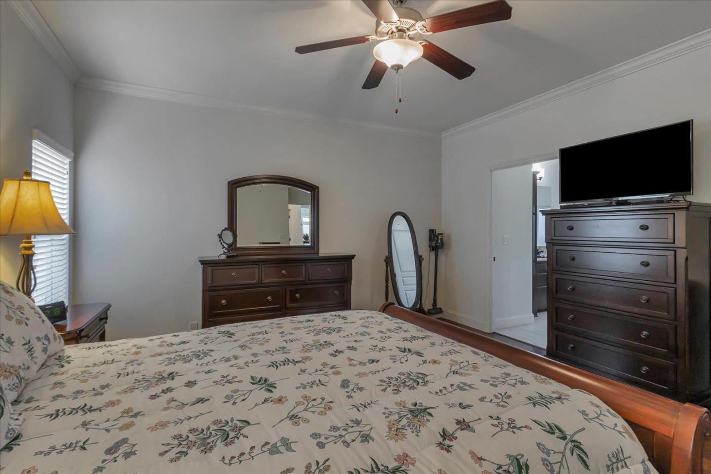 823 Villa Teresa Way Unit: 823