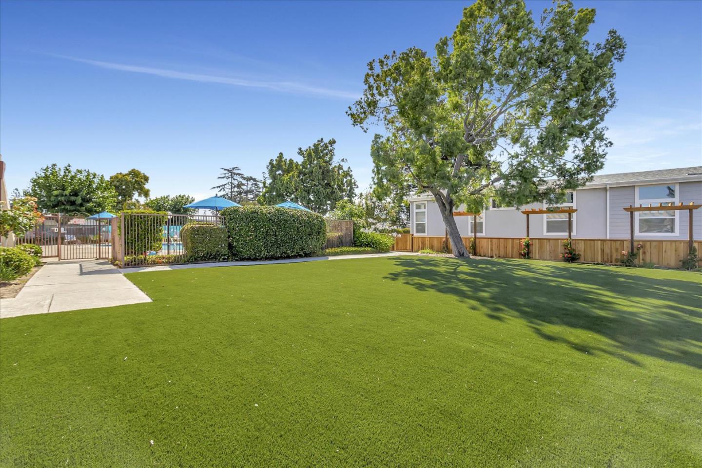823 Villa Teresa Way Unit: 823
