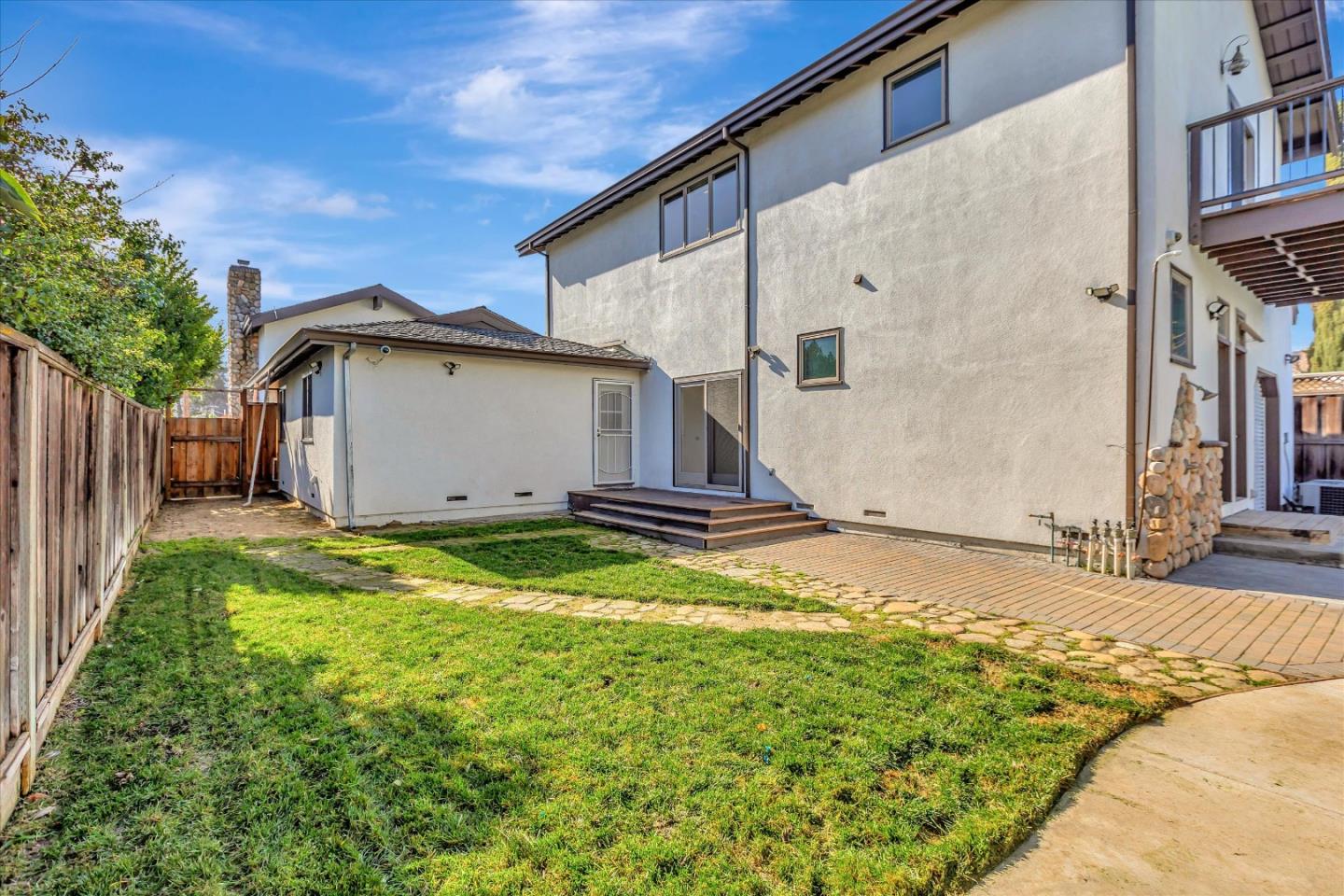 1065 Fewtrell Drive