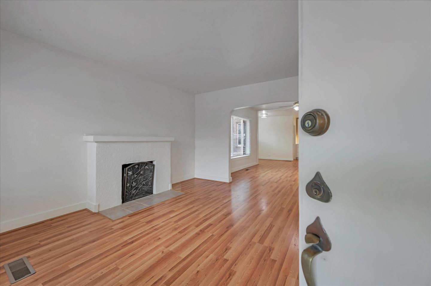 125 Santa Lucia Avenue