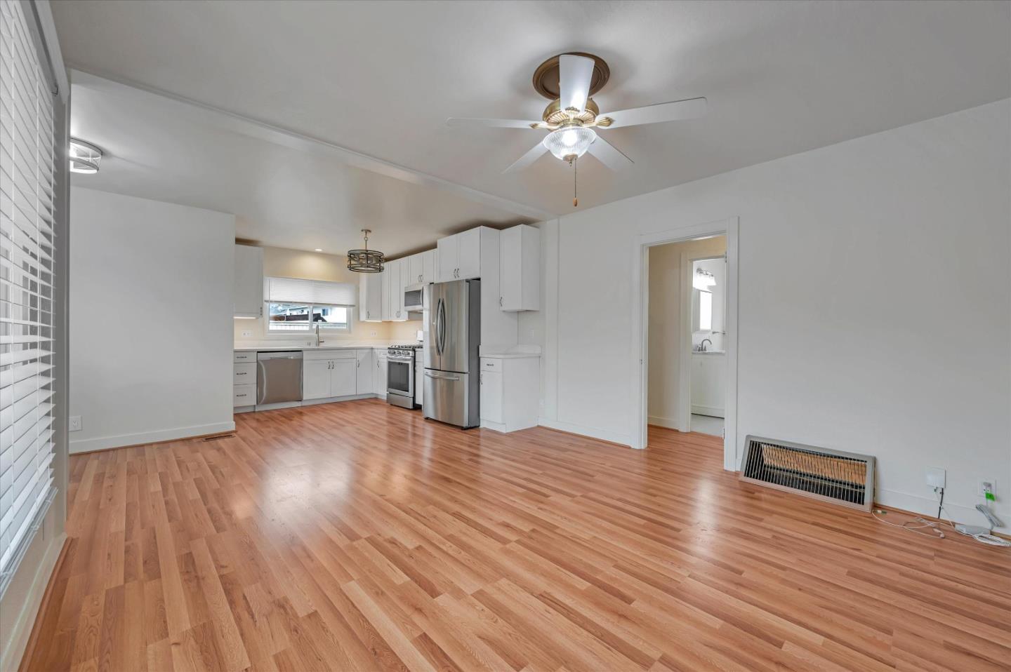 125 Santa Lucia Avenue