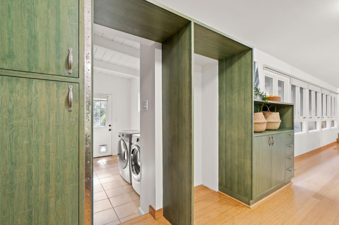 320 Cervantes Road