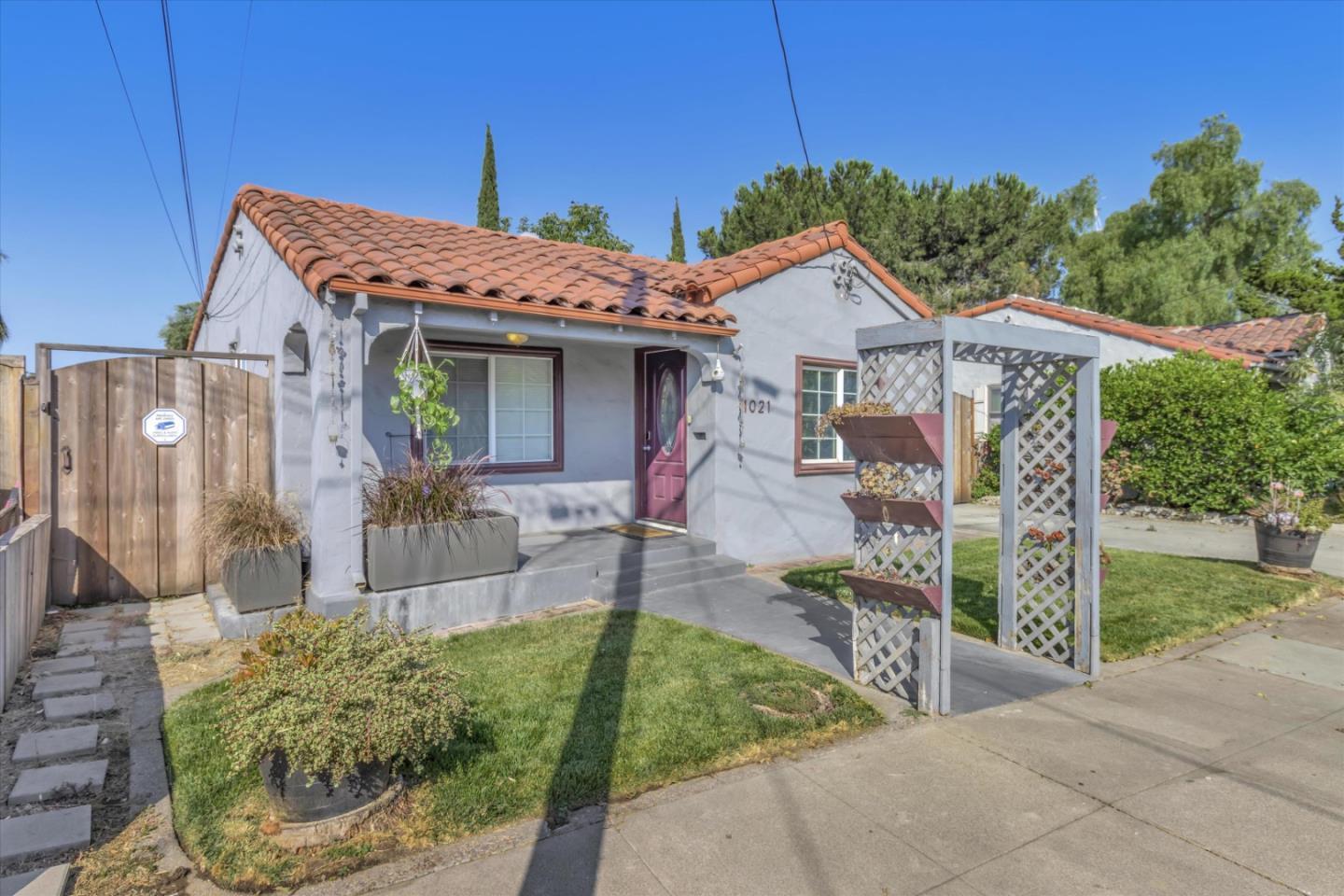 1021 Pepitone Avenue