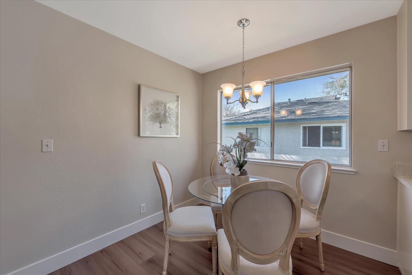 283 East Latimer Avenue 4