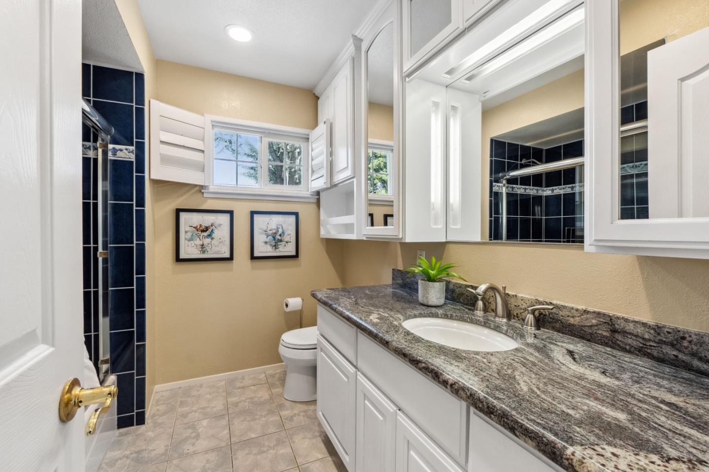 943 Marble Court