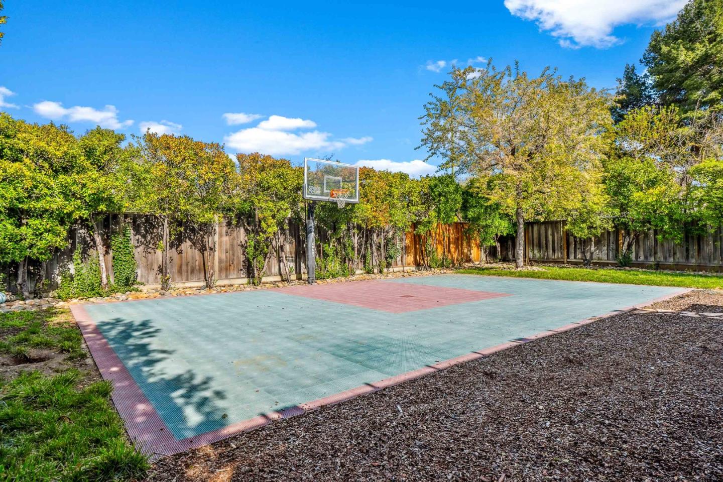 943 Marble Court