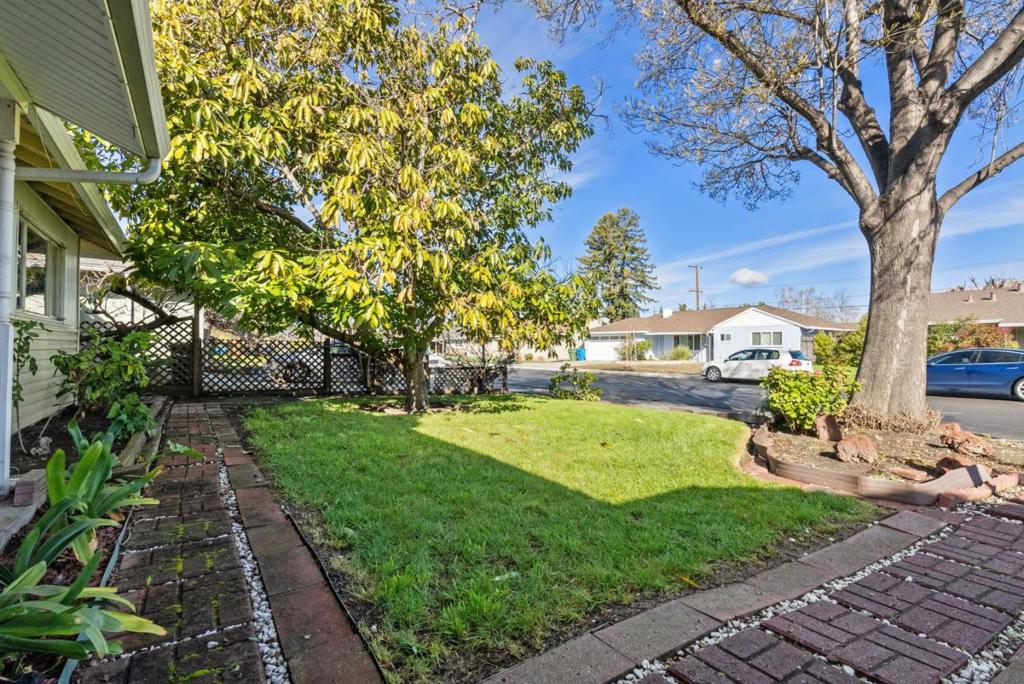 2336 Fatjo Place