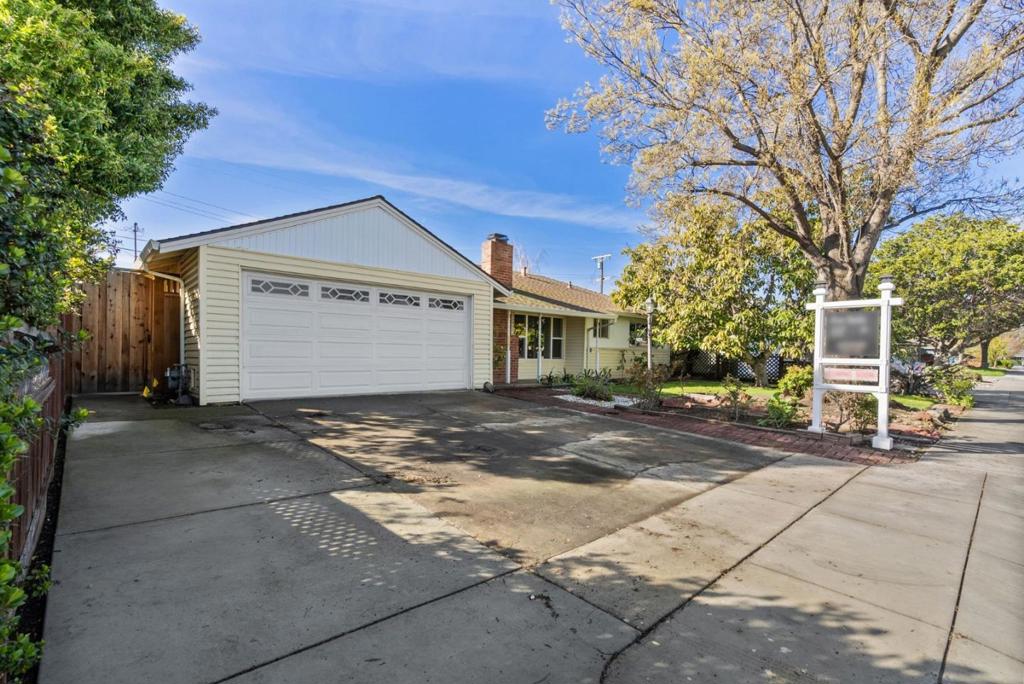 2336 Fatjo Place