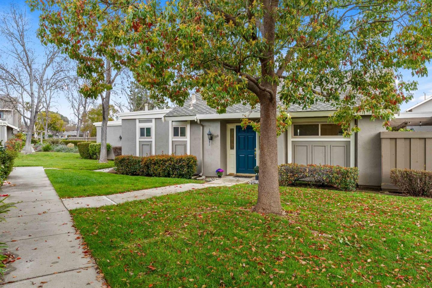 108 Escobar Avenue