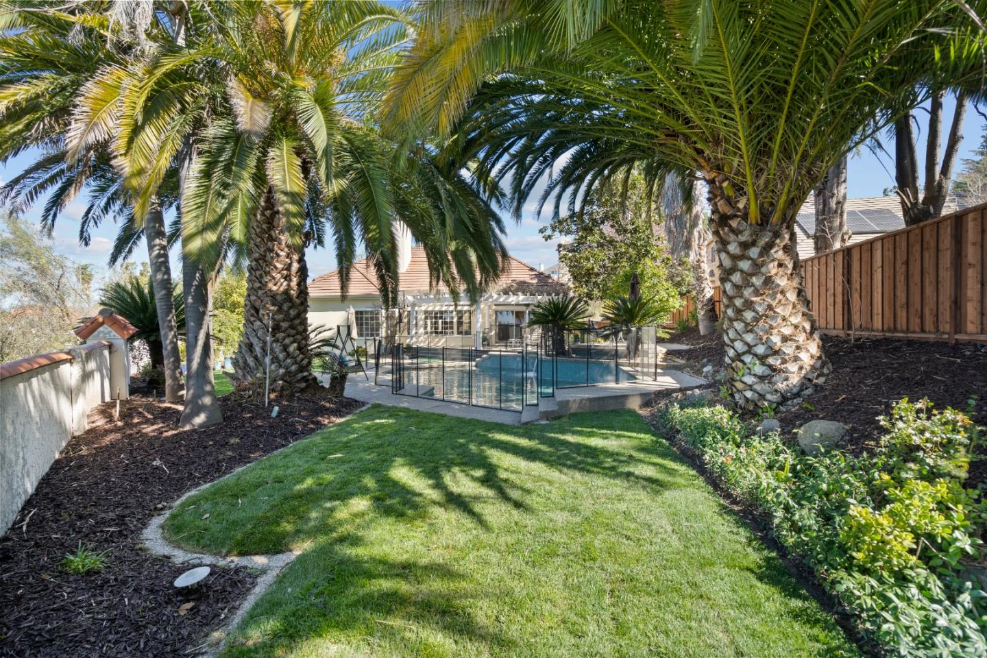 21 Chantecler Drive