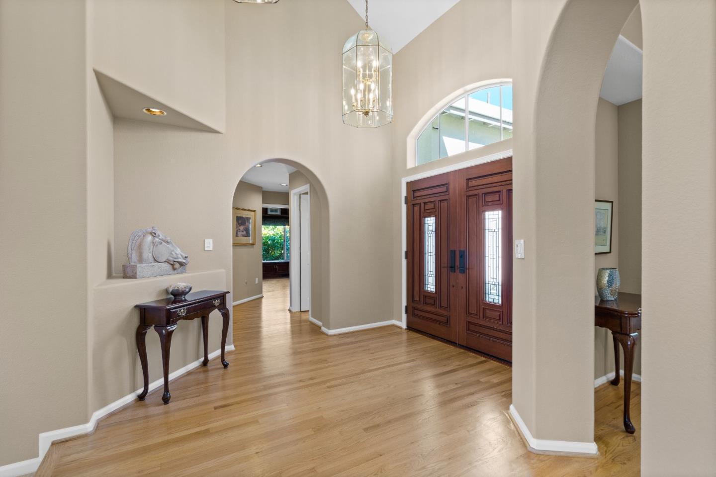21 Chantecler Drive