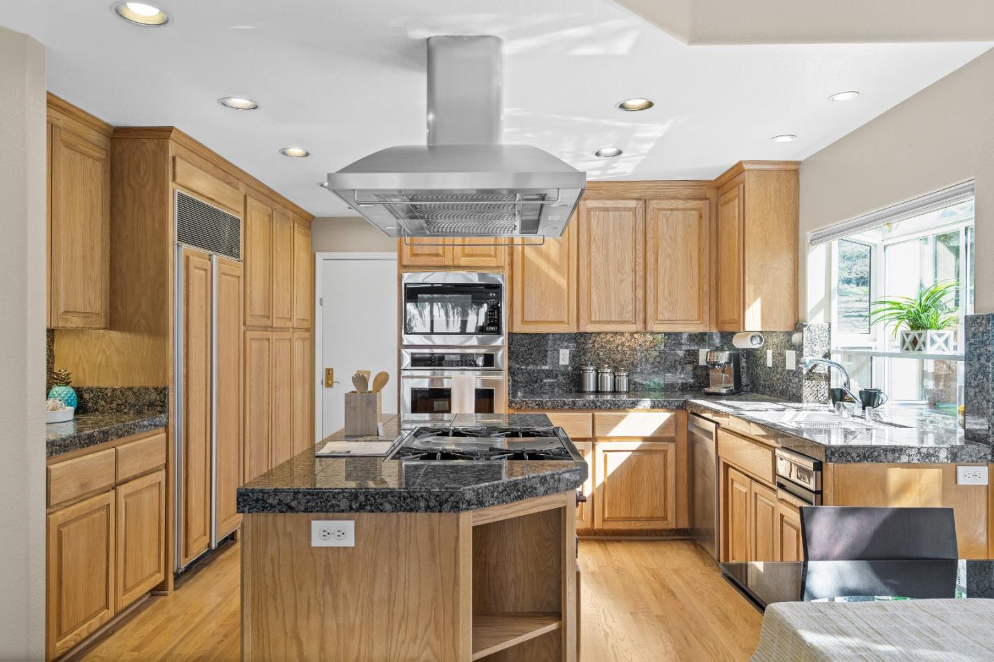 21 Chantecler Drive
