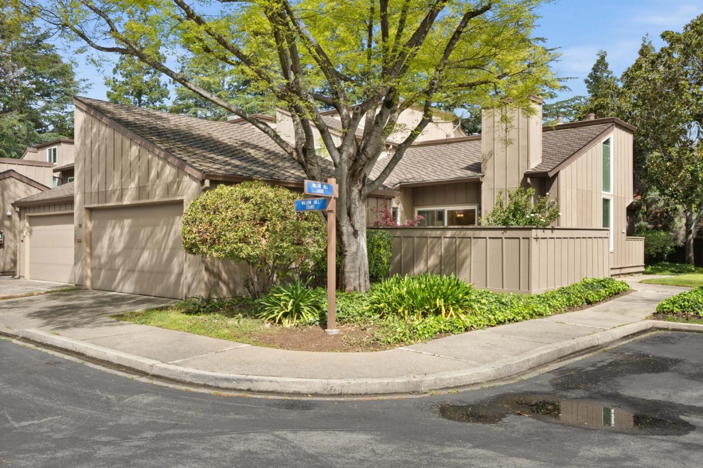 301 Willow Hill Court