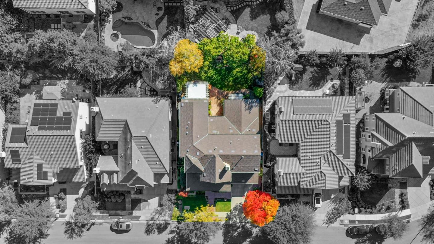 6645 Broadacres Drive