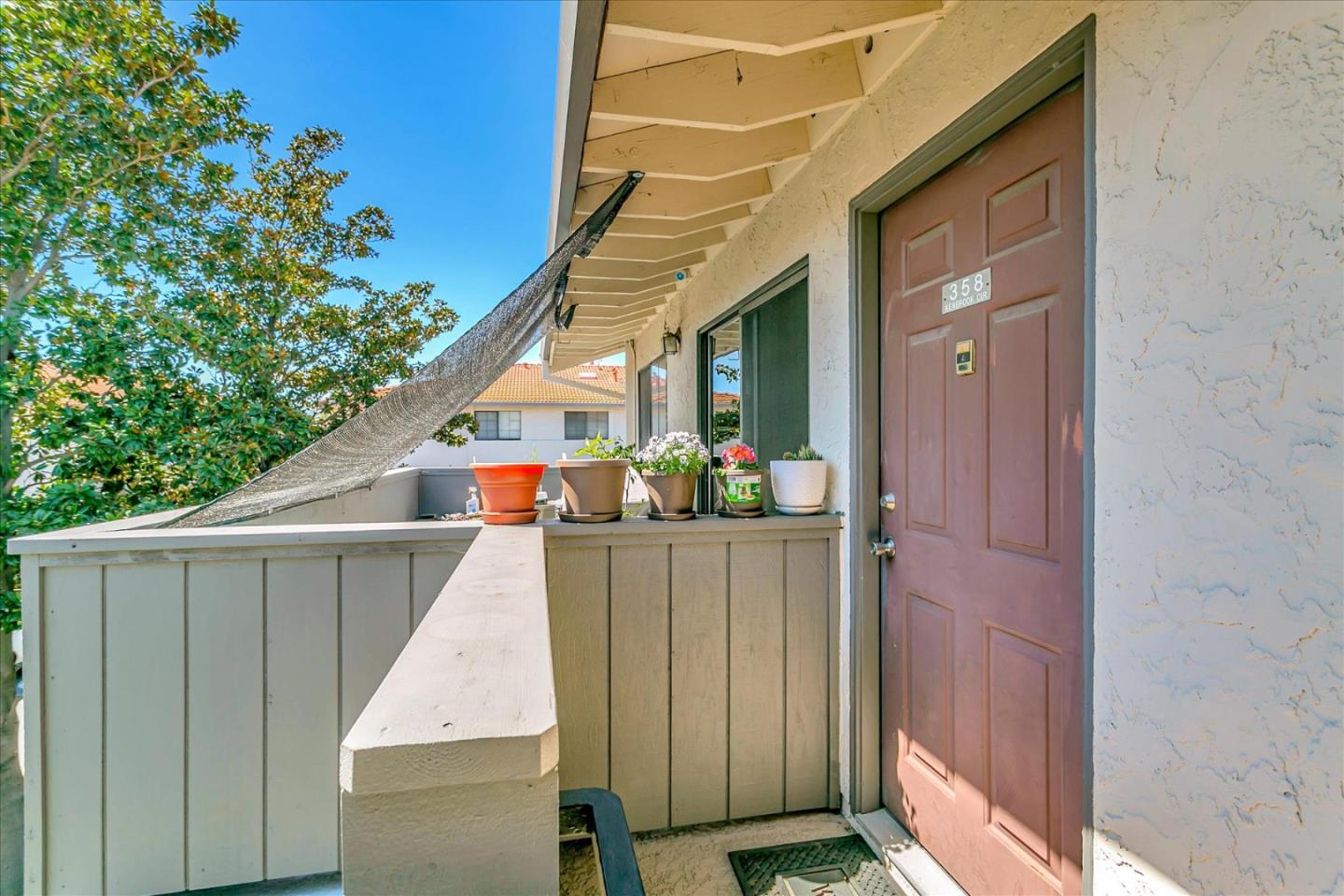 358 Kenbrook Circle