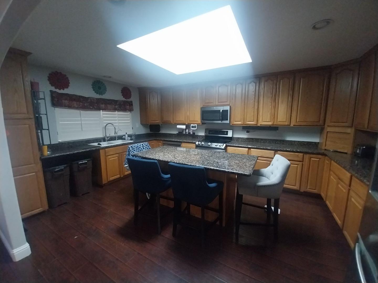 4656 Rotherhaven Way