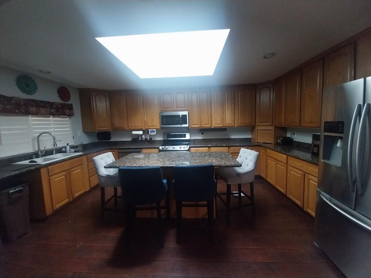 4656 Rotherhaven Way