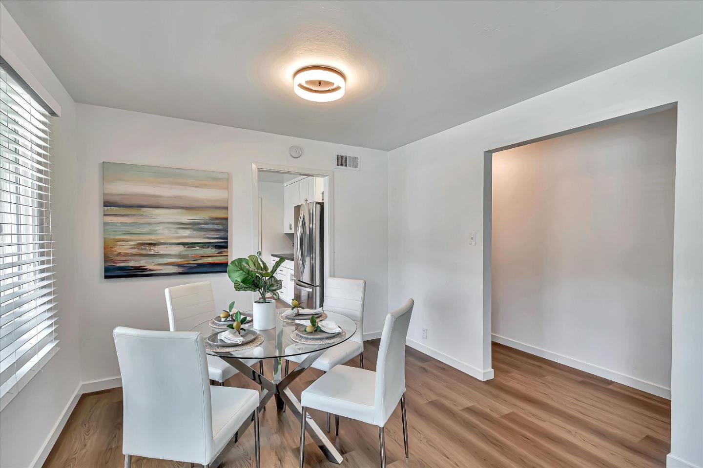 1277 Crestwood Drive