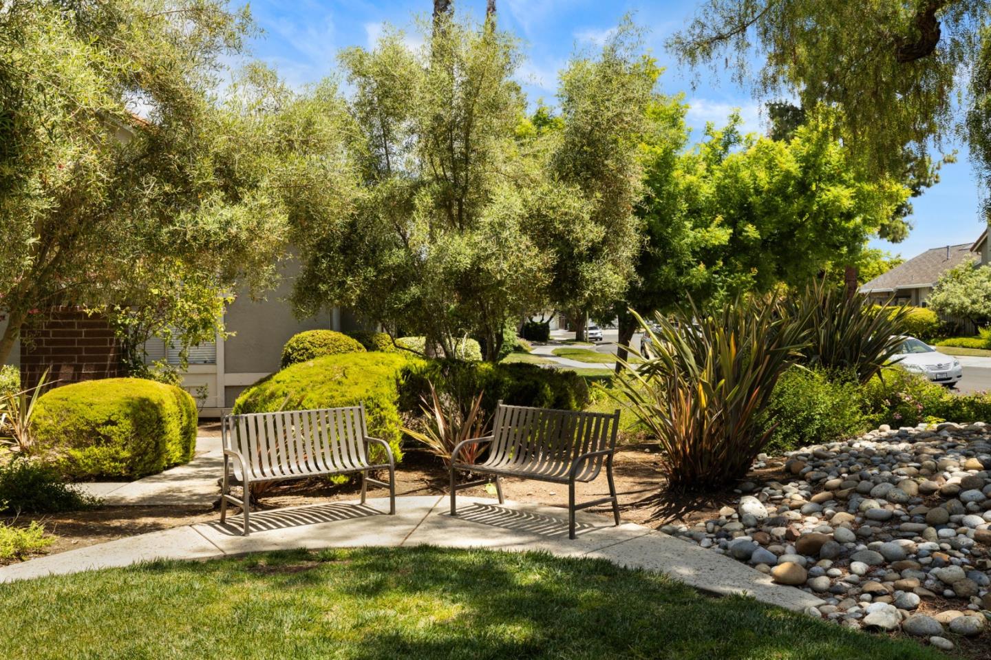 1336 Star Bush Lane